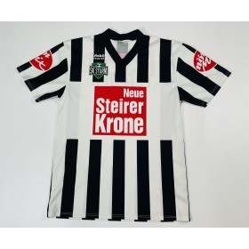 Trikot Sturm Graz, Medium