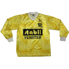 Trikot Sturm Graz, Medium