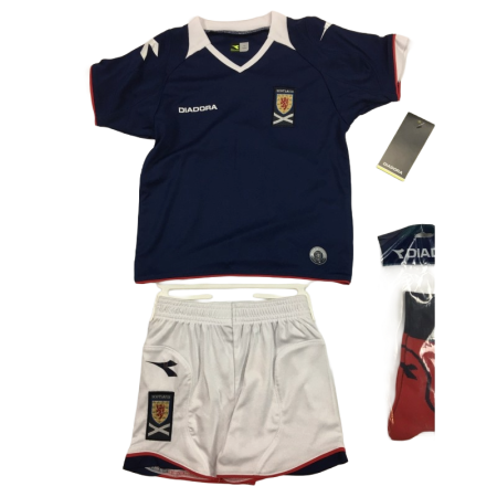 Trikot + Short + Stutzen Schottland, Kindergrösse 80-86, neu