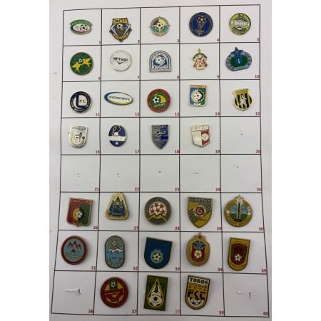 Pinkonvolut/Pinsammlung Kasachstan, 32 Stück