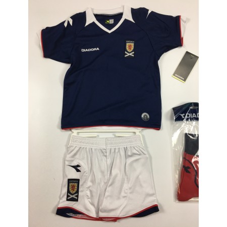 Trikot + Short + Stutzen Schottland, Kindergrösse 80-86, neu